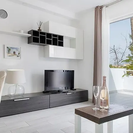Gabrielle Apartment, דירה *
