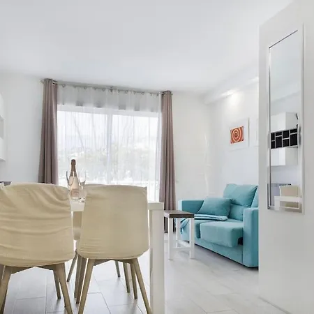 Gabrielle Apartment, דירה אדחה